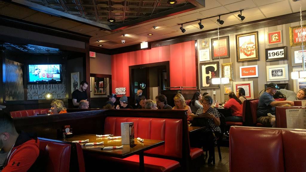 TGI Fridays | restaurant | 1251 E 120th Ave, Thornton, CO 80233, USA | 3039209128 OR +1 303-920-9128