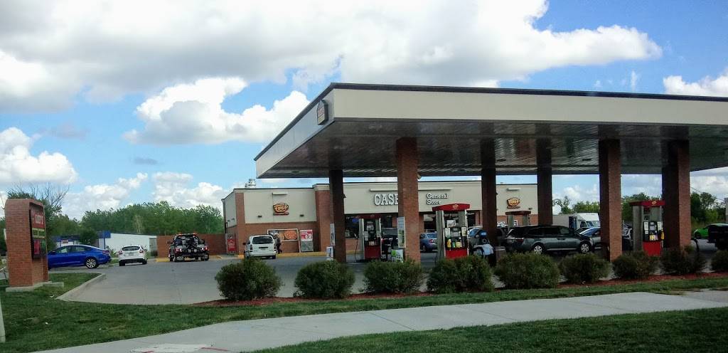 Caseys | meal takeaway | 101 S Buckner Tarsney Rd, Grain Valley, MO 64029, USA | 8164432713 OR +1 816-443-2713