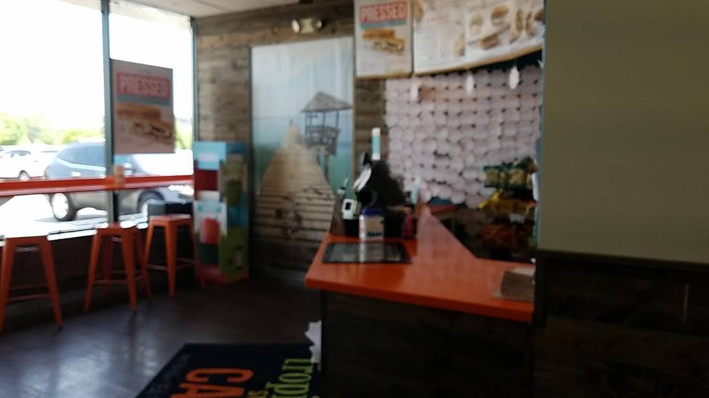 Tropical Smoothie Cafe | restaurant | 1872 E Lincoln Hwy, New Lenox, IL 60451, USA | 8157178095 OR +1 815-717-8095