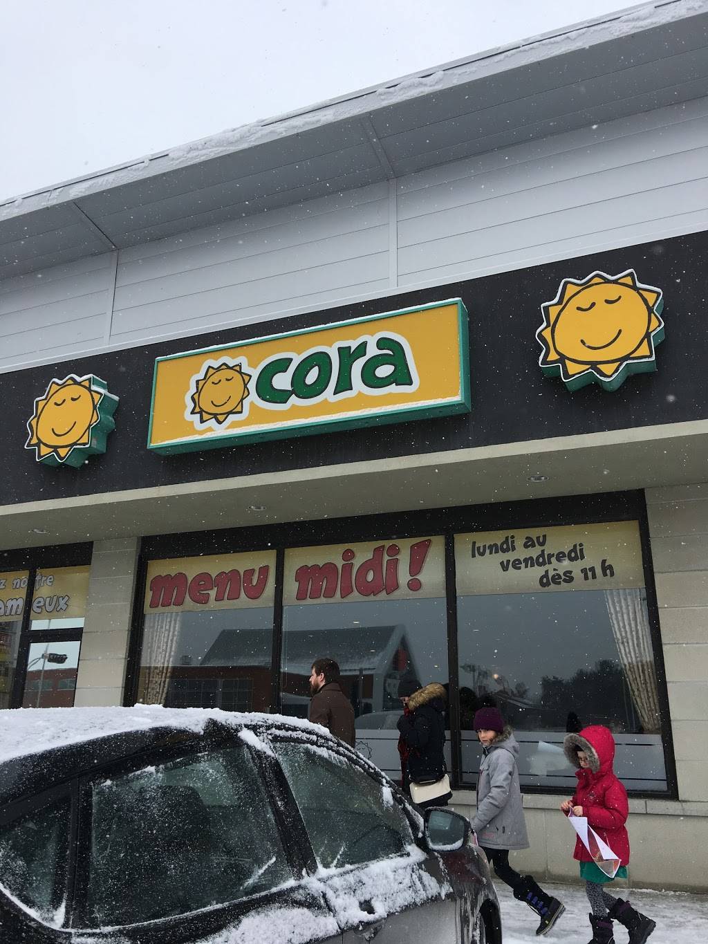 Cora | restaurant | 3730 Boulevard des Forges, Trois-Rivières, QC G8Y 4R2, Canada | 8196972672 OR +1 819-697-2672