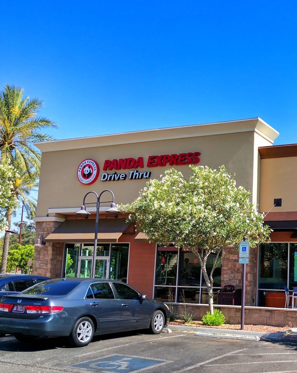 Panda Express | restaurant | 3587 East Broadway Road, Tucson, AZ 85716, USA | 5208816808 OR +1 520-881-6808