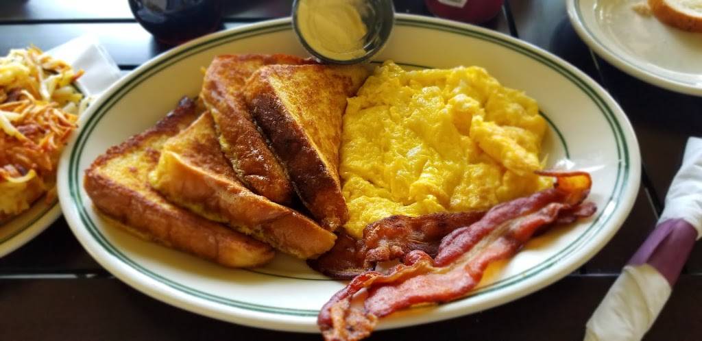 Hickory Garden Family Restaurant | restaurant | 3311 Hickory Grove Rd, Davenport, IA 52806, USA | 5633863620 OR +1 563-386-3620