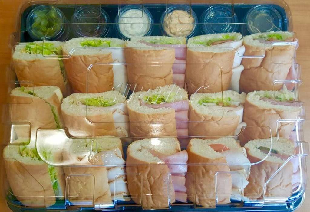 Subway | restaurant | 1161 NJ-35, Middletown, NJ 07748, USA | 8482253935 OR +1 848-225-3935