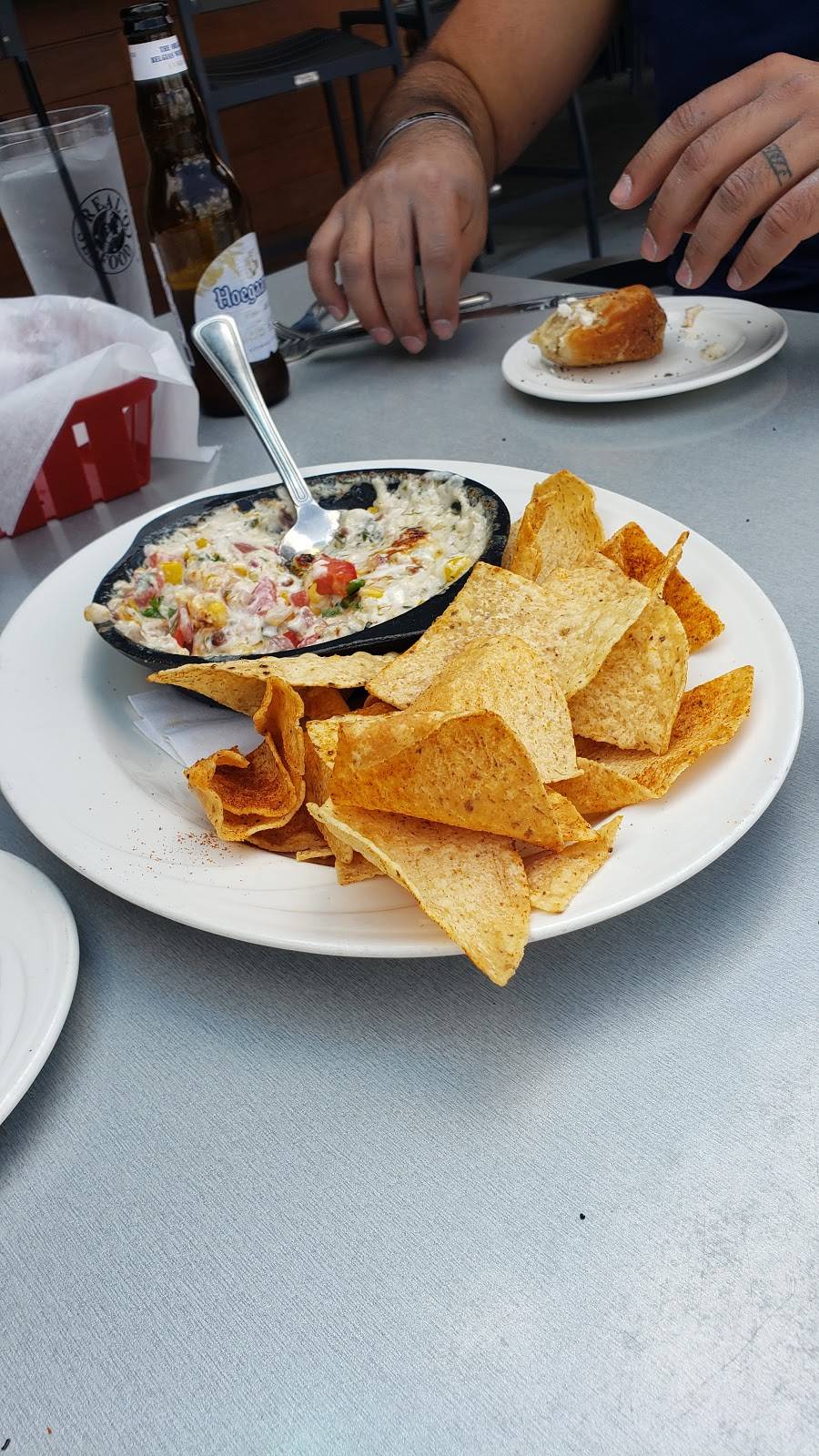 Real Seafood Company Bay City | restaurant | 199 Uptown Dr, Bay City, MI 48708, USA | 9897781501 OR +1 989-778-1501