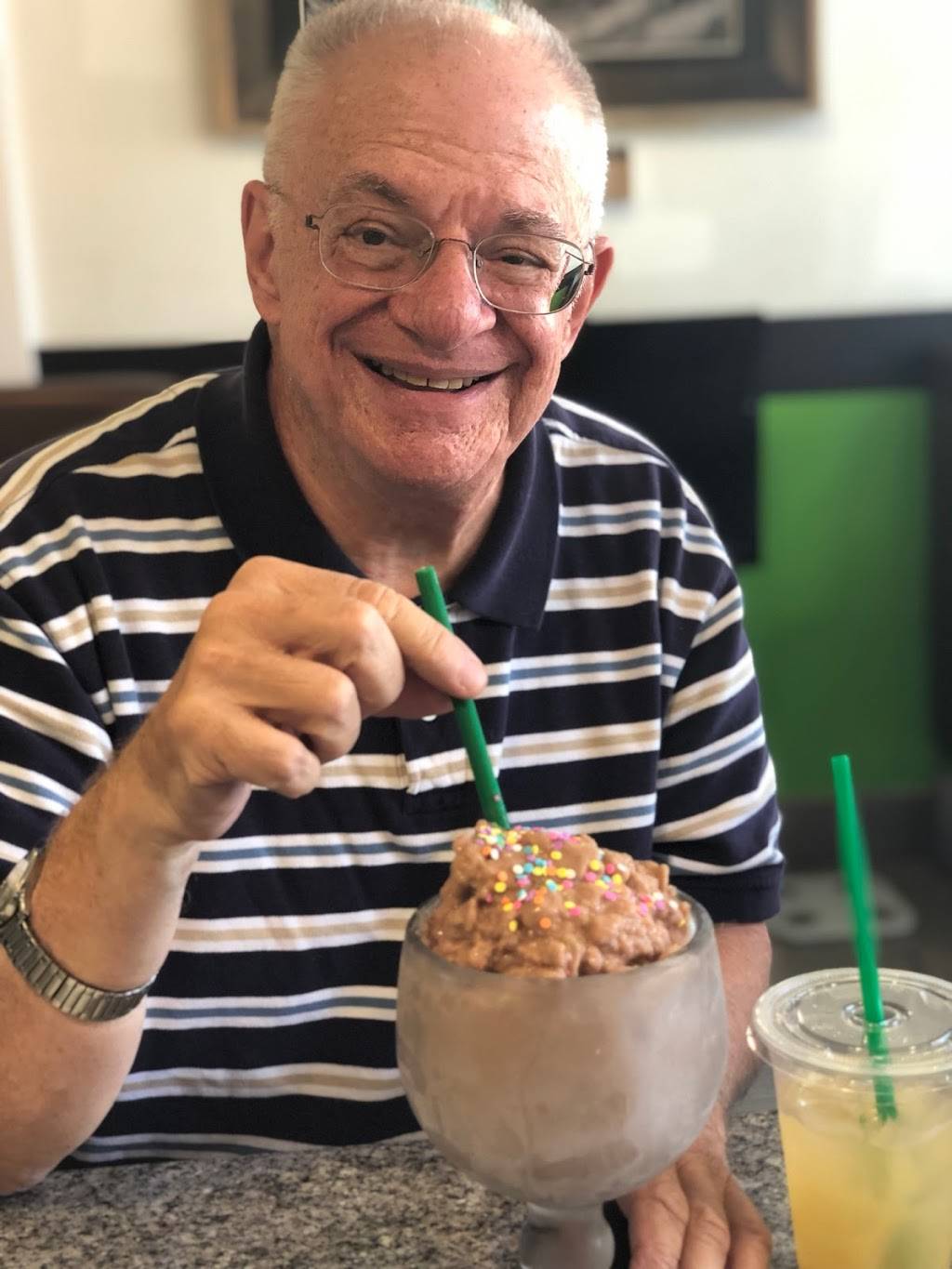 Healthy haven | restaurant | 19640 Sherman Way, Reseda, CA 91335, USA | 8187580308 OR +1 818-758-0308