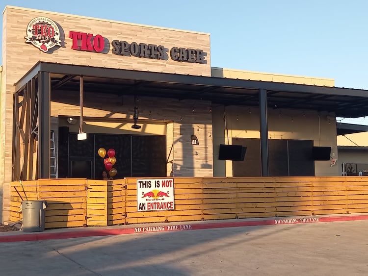 TKO Sports Cafè | restaurant | 2324 Jacaman Rd, Laredo, TX 78041, USA | 9565680447 OR +1 956-568-0447