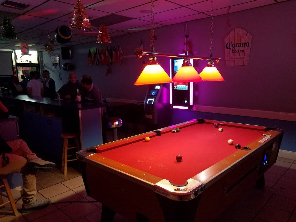 La Nueva Palmera Cafe | restaurant | 1927 W 60th St, Hialeah, FL 33012, USA | 7862608661 OR +1 786-260-8661