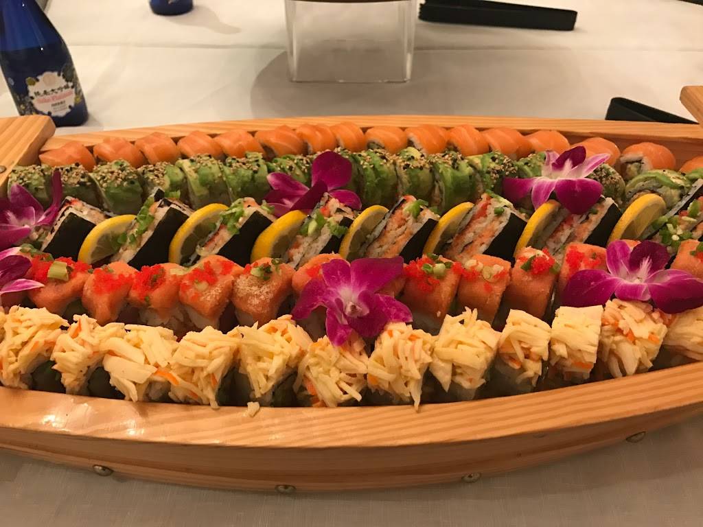 Sushi Fussion Great Neck | restaurant | 613 Middle Neck Rd, Great Neck, NY 11023, USA | 5164415900 OR +1 516-441-5900