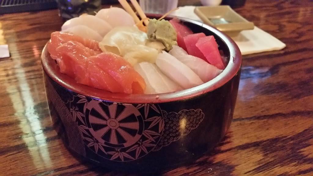 Carytown Sushi | restaurant | 2923 W Cary St, Richmond, VA 23221, USA | 8043550058 OR +1 804-355-0058