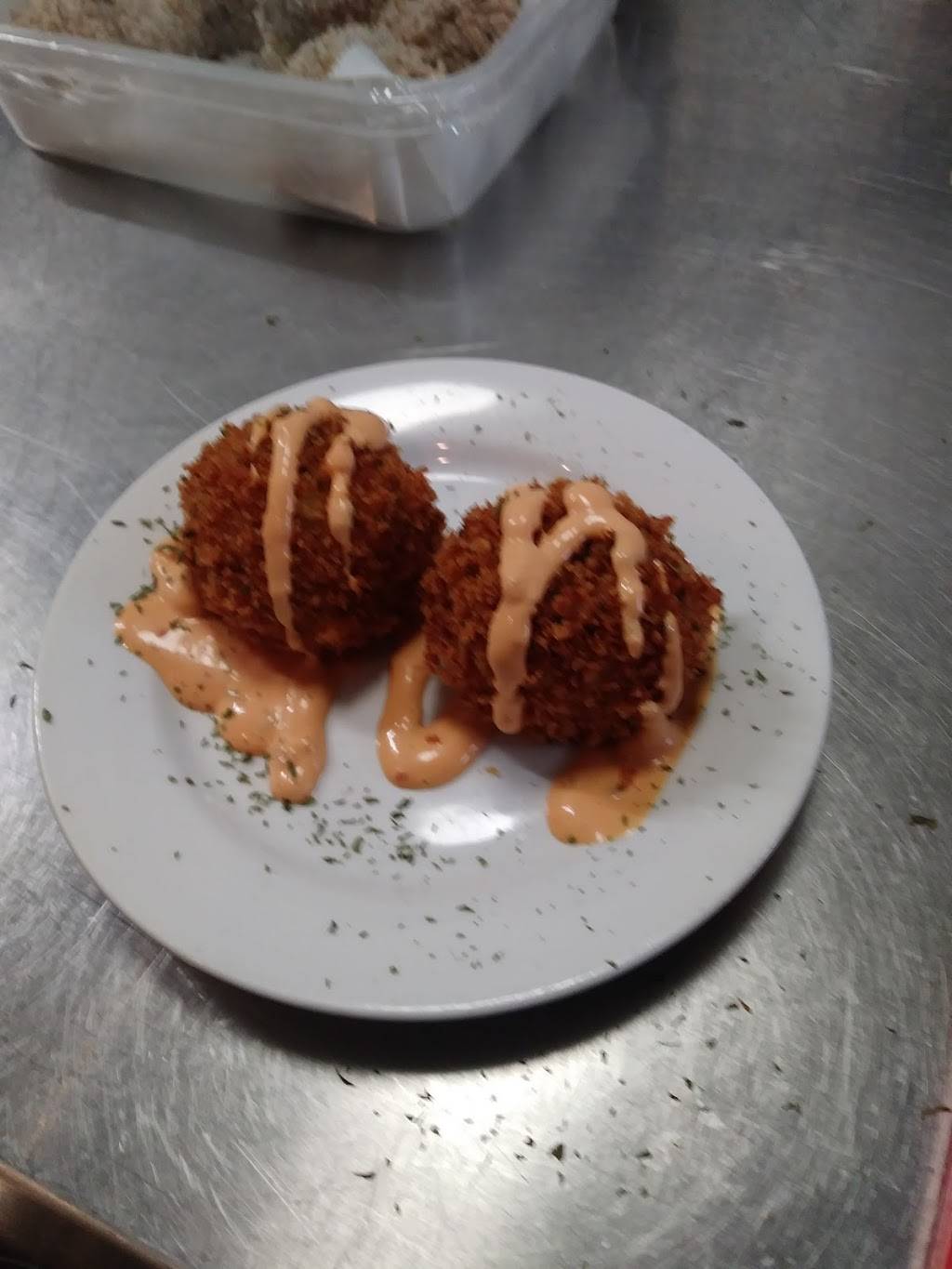 The Regatta Bar | restaurant | 6062 River Rd, East China, MI 48054, USA | 8107658414 OR +1 810-765-8414