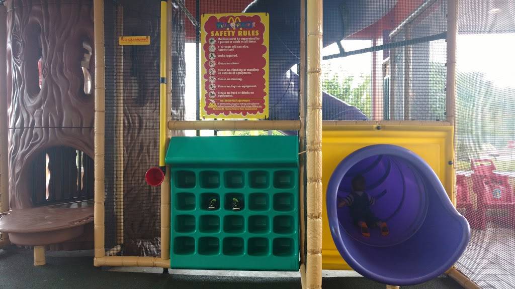 McDonalds | cafe | 7611 Augusta Rd, Piedmont, SC 29673, USA | 8642995402 OR +1 864-299-5402