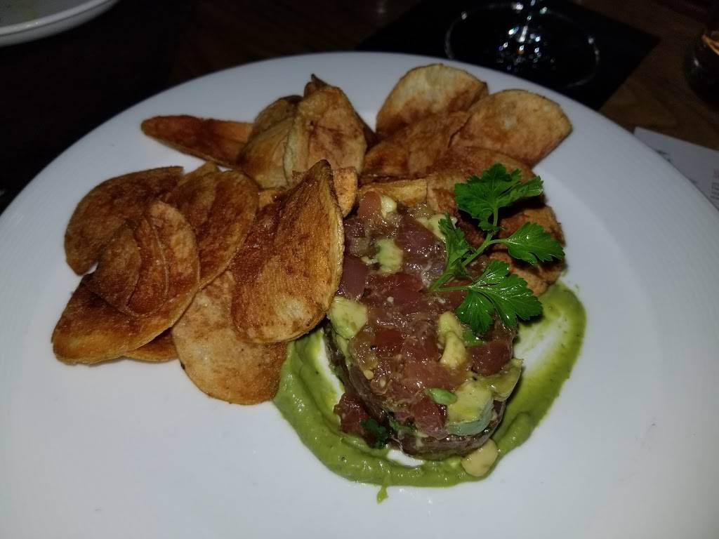 Harvest Wine Bar & Restaurant | restaurant | 1104 Chapel St, New Haven, CT 06510, USA | 2037772500 OR +1 203-777-2500