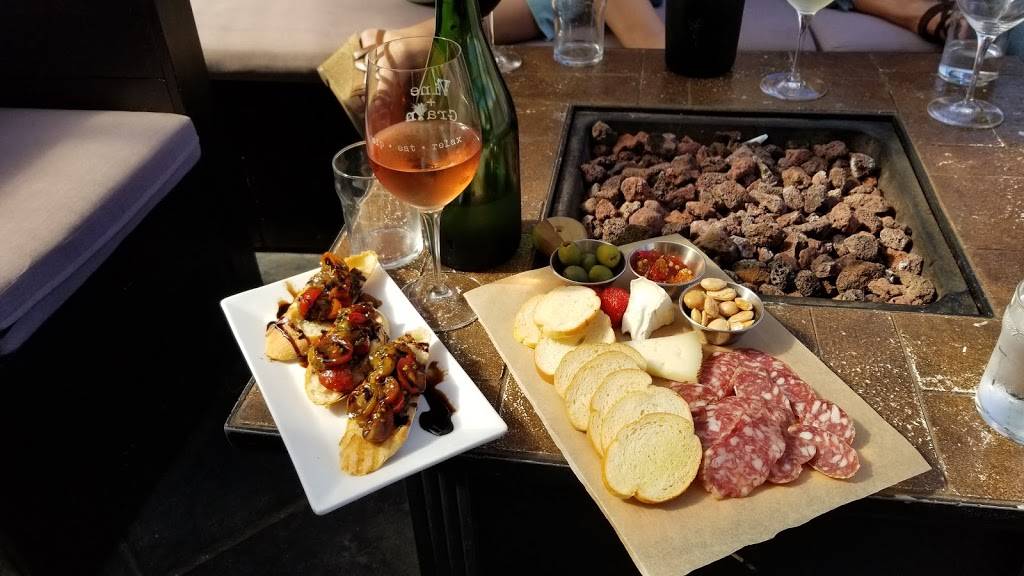 Vine and Grain | restaurant | 2475 Sand Creek Rd, Brentwood, CA 94513, USA | 9255135359 OR +1 925-513-5359