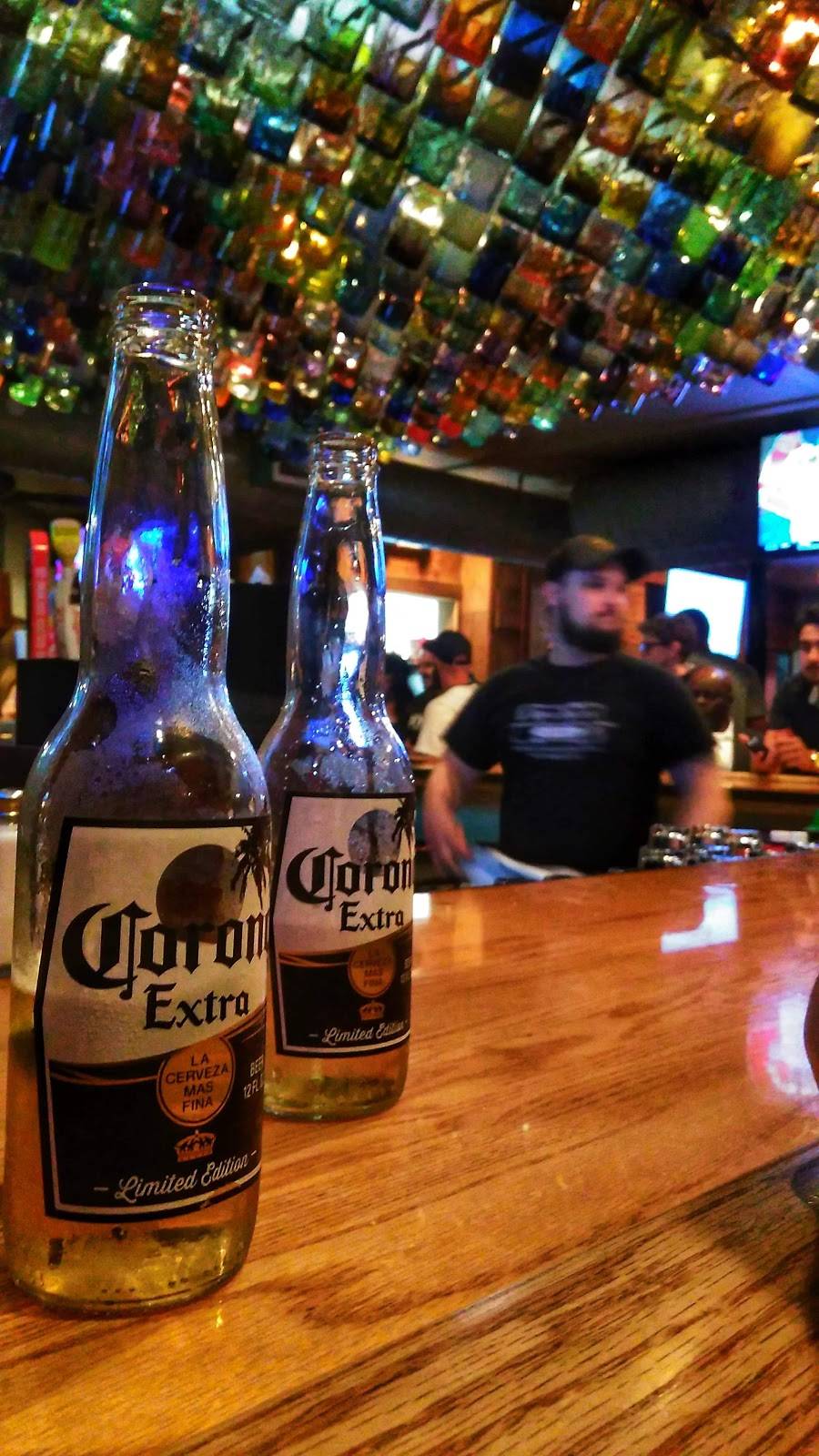 Rose Alley Ale House | restaurant | 94 Front St, New Bedford, MA 02740, USA | 5088585123 OR +1 508-858-5123