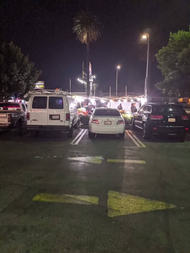 Los Palomos | restaurant | 20505 Sherman Way, Winnetka, CA 91306, USA | 3235804636 OR +1 323-580-4636