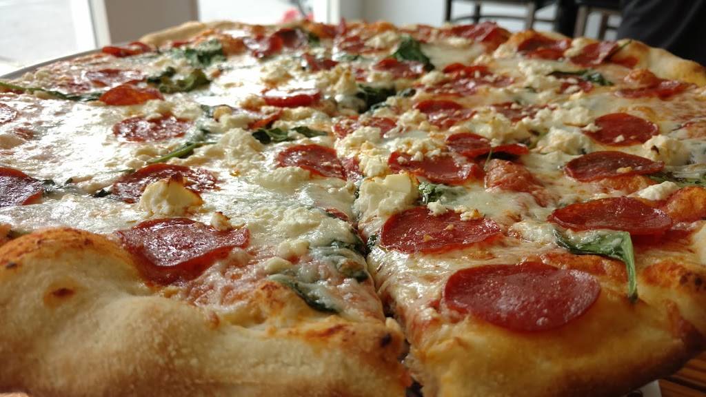 The Pizza Shop | meal delivery | 3918 Main St, Warrensburg, NY 12885, USA | 5186233070 OR +1 518-623-3070