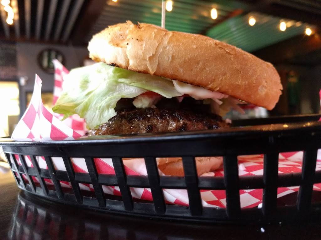 Hes Not Here | restaurant | 365 Niagara Pkwy, Fort Erie, ON L2A 3H1, Canada | 2893208222 OR +1 289-320-8222