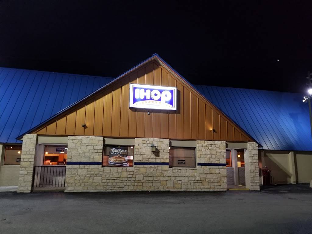 IHOP | restaurant | 7378 SW 40th St, Miami, FL 33155, USA | 3052636882 OR +1 305-263-6882