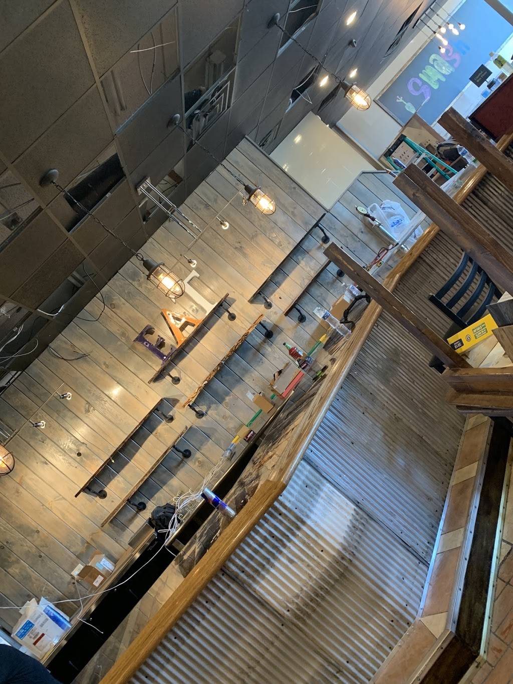 Smash Restro & Bar LLC | restaurant | 209 S Wooster Ave, Dover, OH 44622, USA | 3304375824 OR +1 330-437-5824