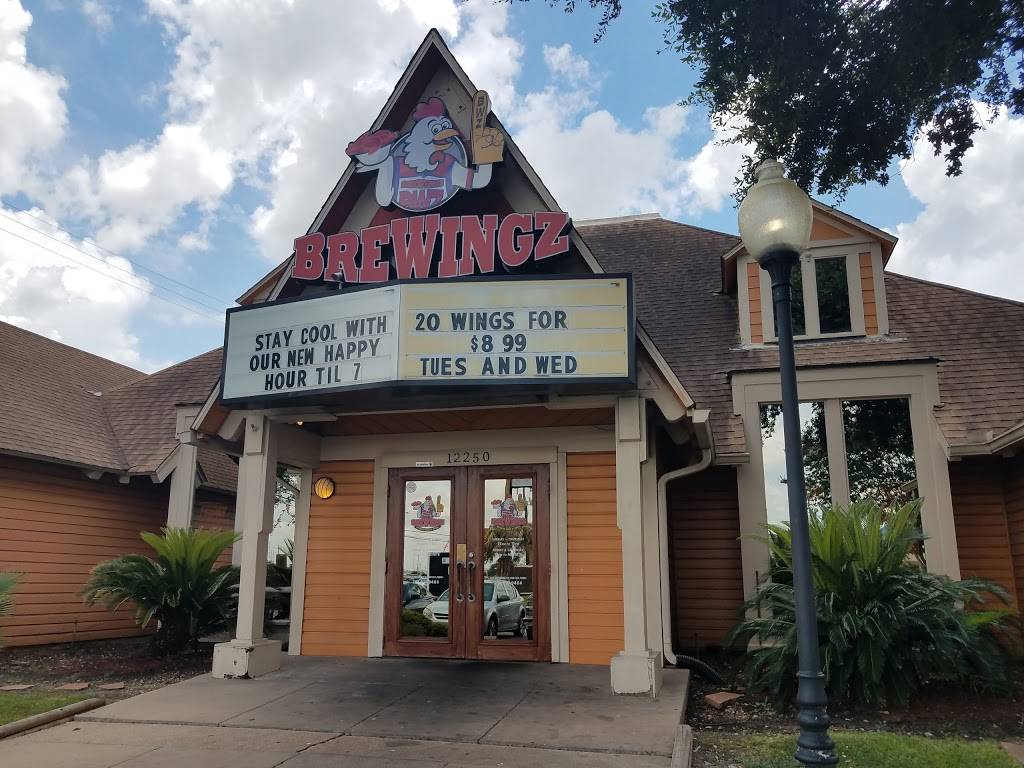 BreWingZ Restaurant and Bar | restaurant | 12250 Gulf Fwy, Houston, TX 77034, USA | 7139109464 OR +1 713-910-9464