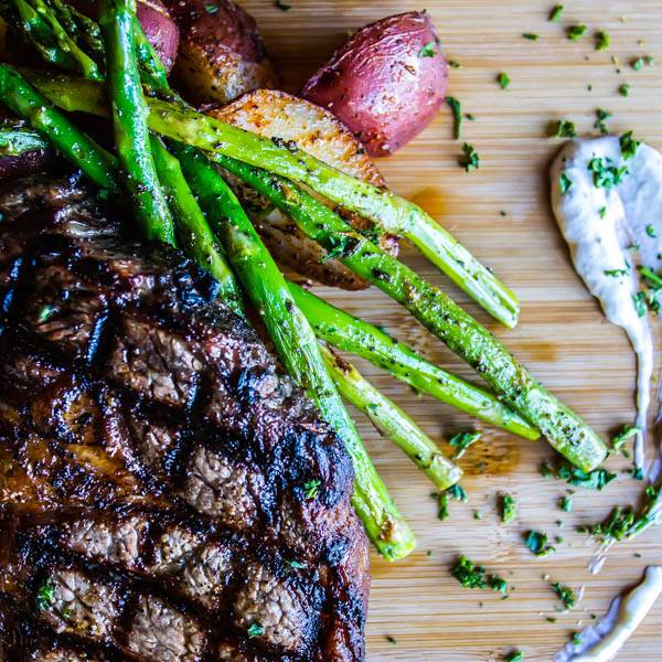 The Sixth Street Bistro & Pub | restaurant | 509 Cascade Ave, Hood River, OR 97031, USA | 5413865737 OR +1 541-386-5737