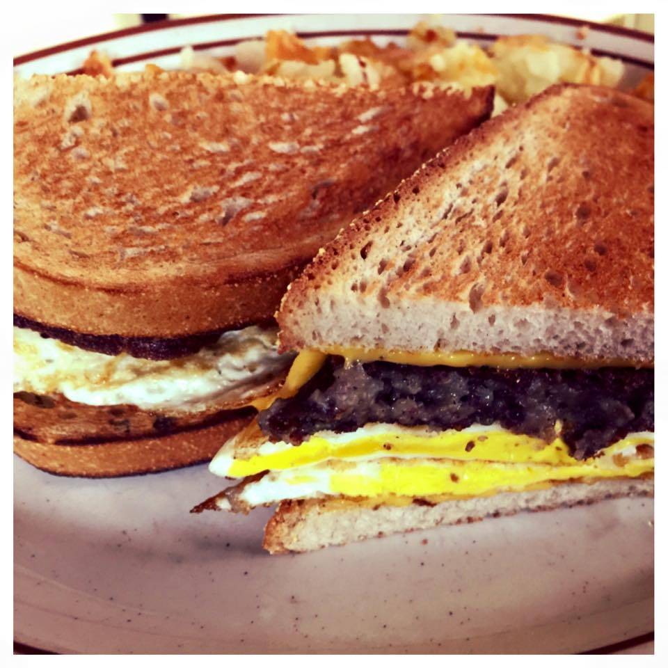 Cambridge Diner | restaurant | 2924 Old Rte 50, Cambridge, MD 21613, USA | 4102288898 OR +1 410-228-8898