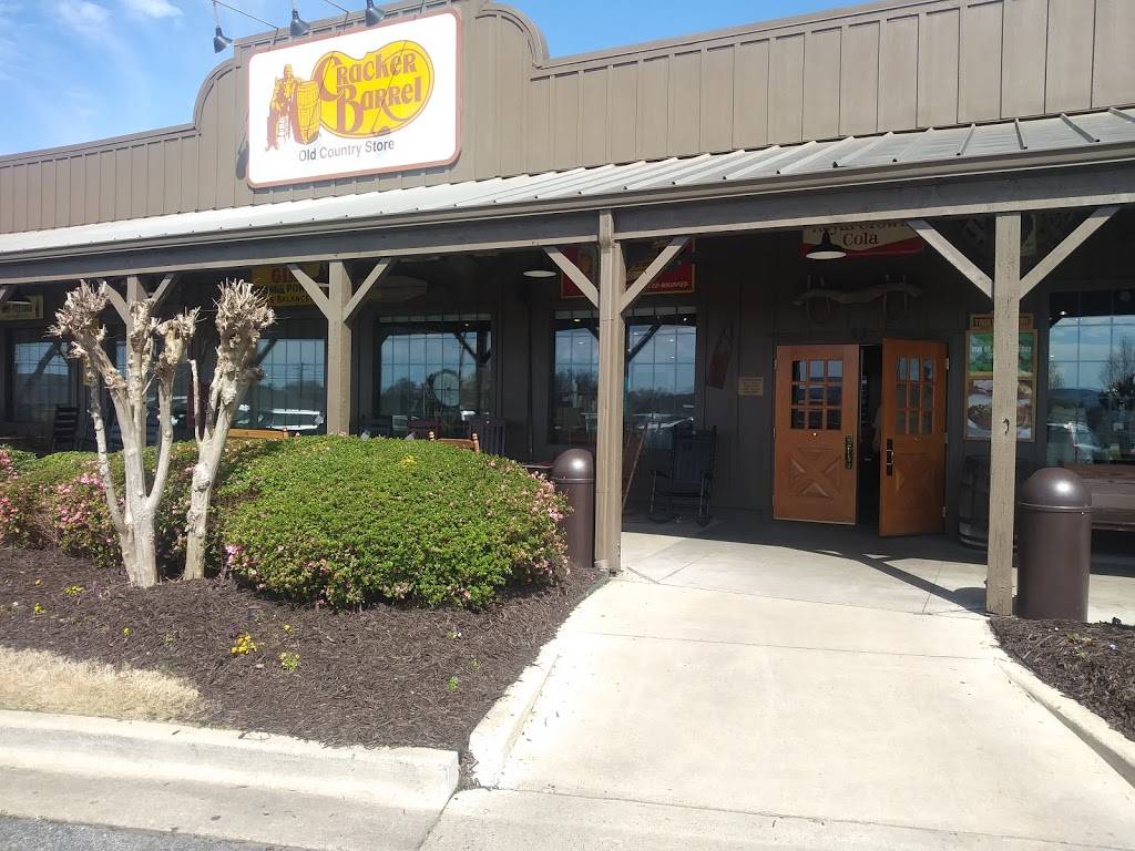 Cracker Barrel Old Country Store | restaurant | 220 Leon Smith Pkwy, Oxford, AL 36203, USA | 2568356700 OR +1 256-835-6700