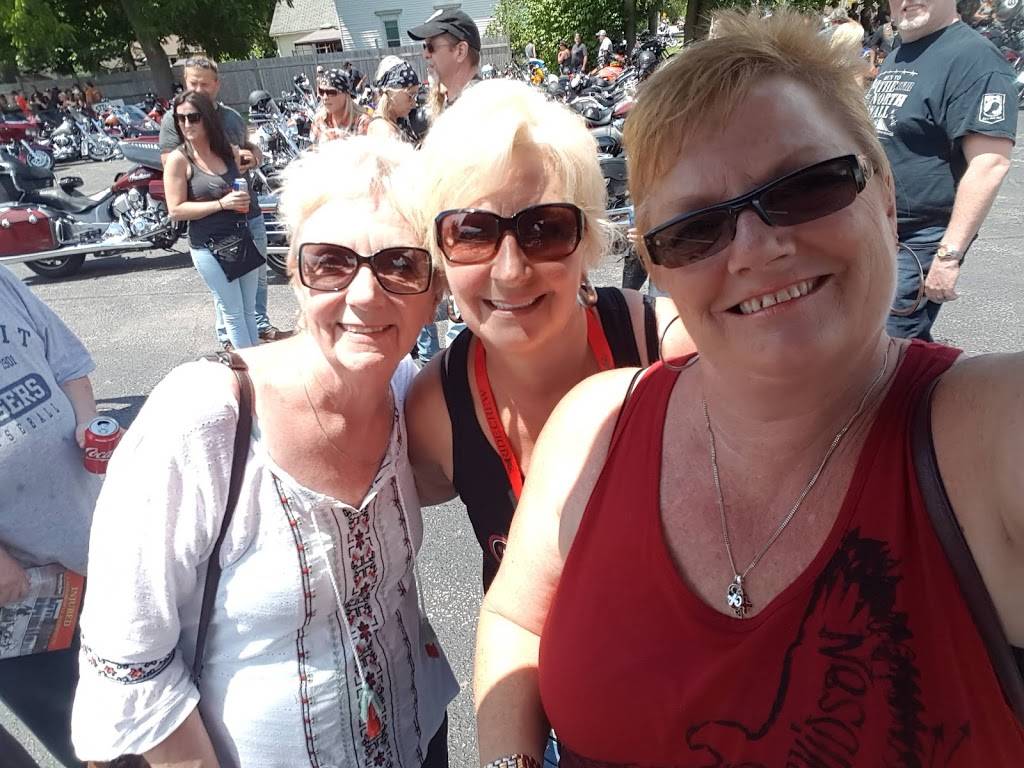 Colchester Bar & Grill | restaurant | 67 County Rd 50 W, Harrow, ON N0R 1G0, Canada | 5197386198 OR +1 519-738-6198