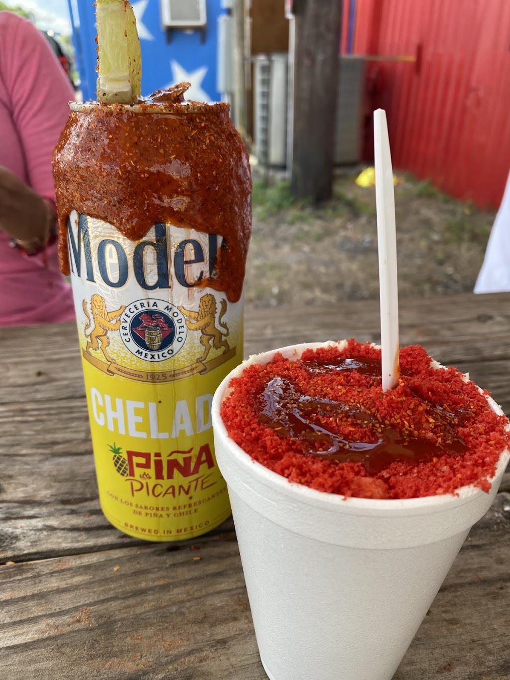 Tragos Listos | restaurant | 4303 Gessner Rd, Houston, TX 77041, USA | 8328689813 OR +1 832-868-9813