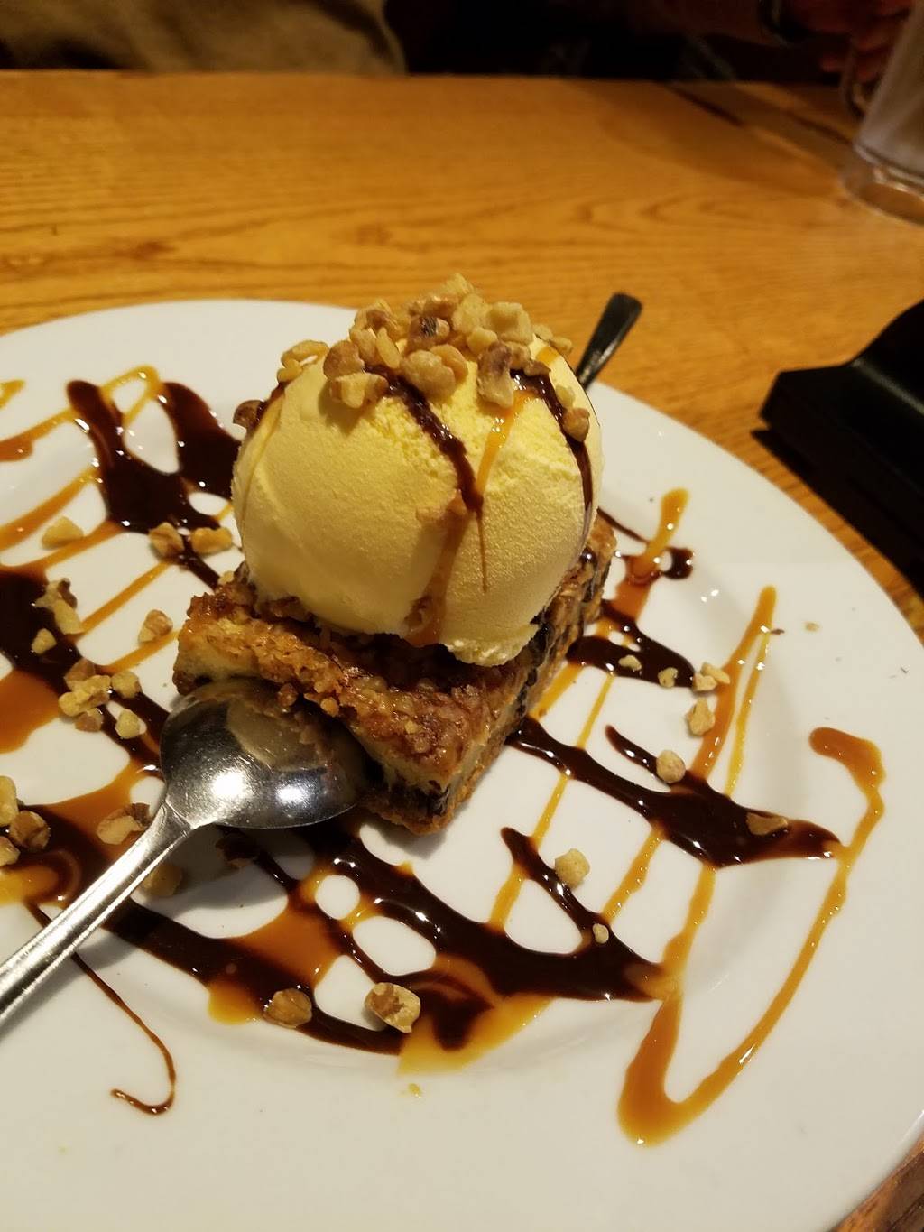 Chilis Grill & Bar | meal takeaway | 1165 US-46 E, Little Falls, NJ 07424, USA | 9737850005 OR +1 973-785-0005