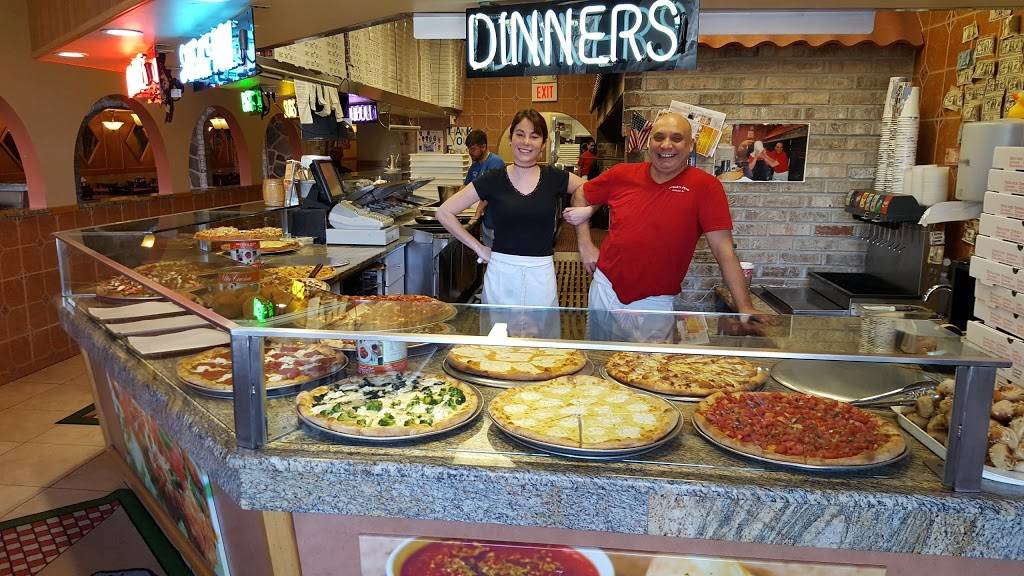 Franks Pizza of Oakland | restaurant | 350 Ramapo Valley Rd, Oakland, NJ 07436, USA | 2016510900 OR +1 201-651-0900