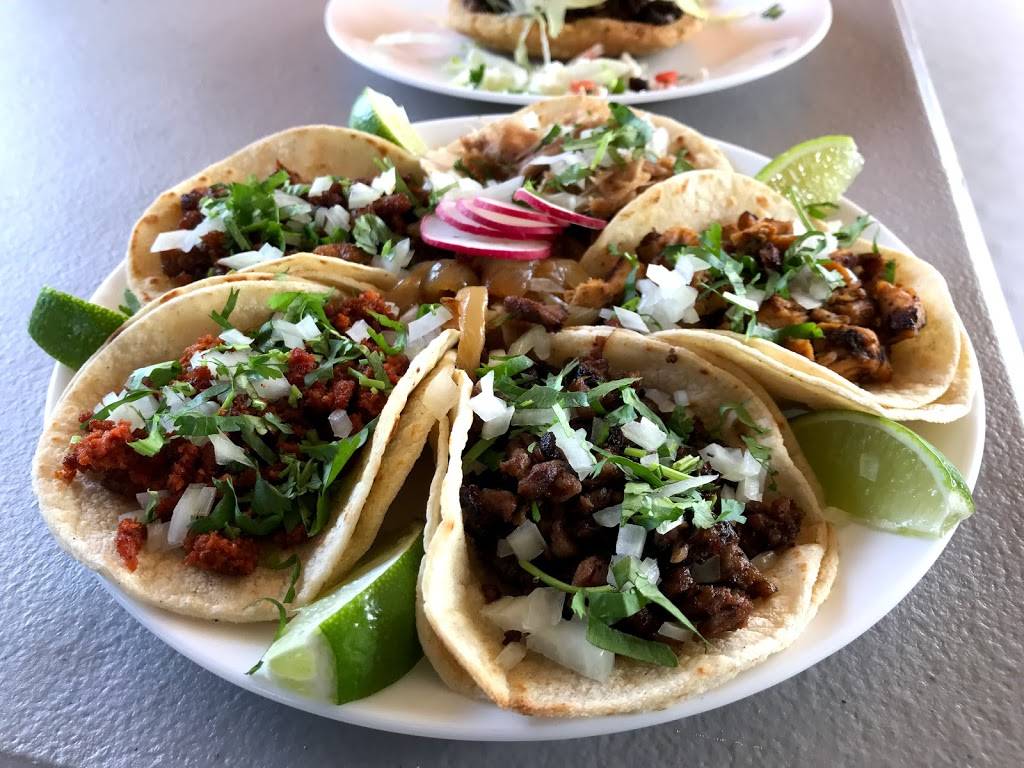 Taqueria Los Tetillas | restaurant | 15220 SE 37th St #1731, Bellevue, WA 98006, USA | 4252293876 OR +1 425-229-3876