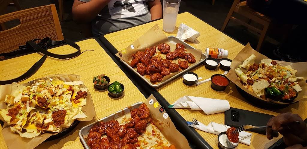 Buffalo Wild Wings | restaurant | 9404 W Westgate Blvd Suite C107, Glendale, AZ 85305, USA | 6238779127 OR +1 623-877-9127