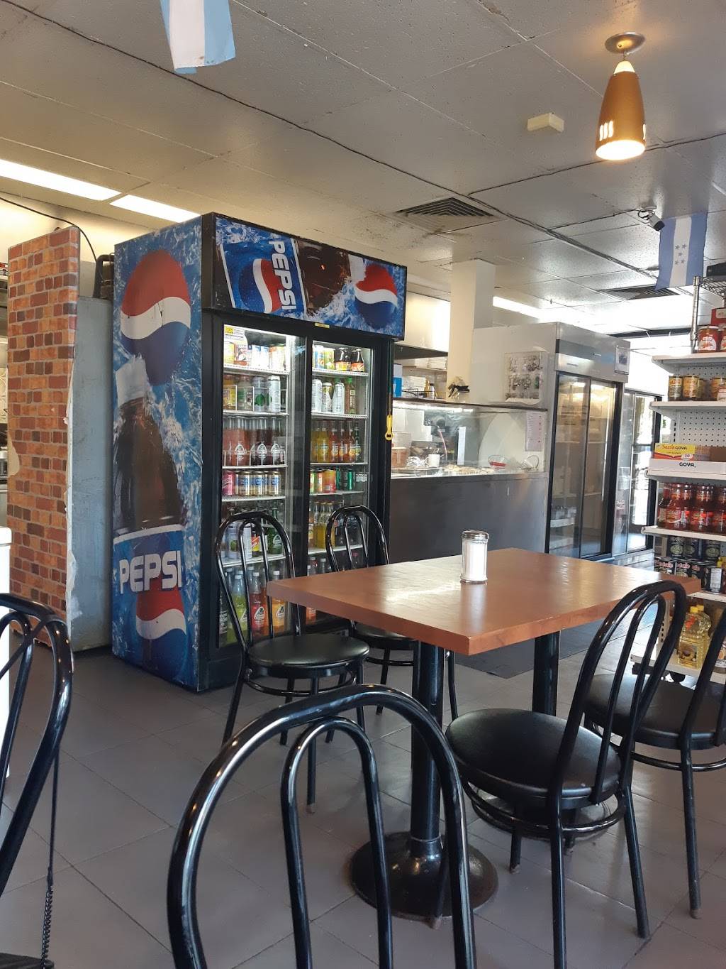 Marché & Restaurant Irma | restaurant | 4985 Boulevard Léger, Montréal-Nord, QC H1G 1J7, Canada | 5143290565 OR +1 514-329-0565