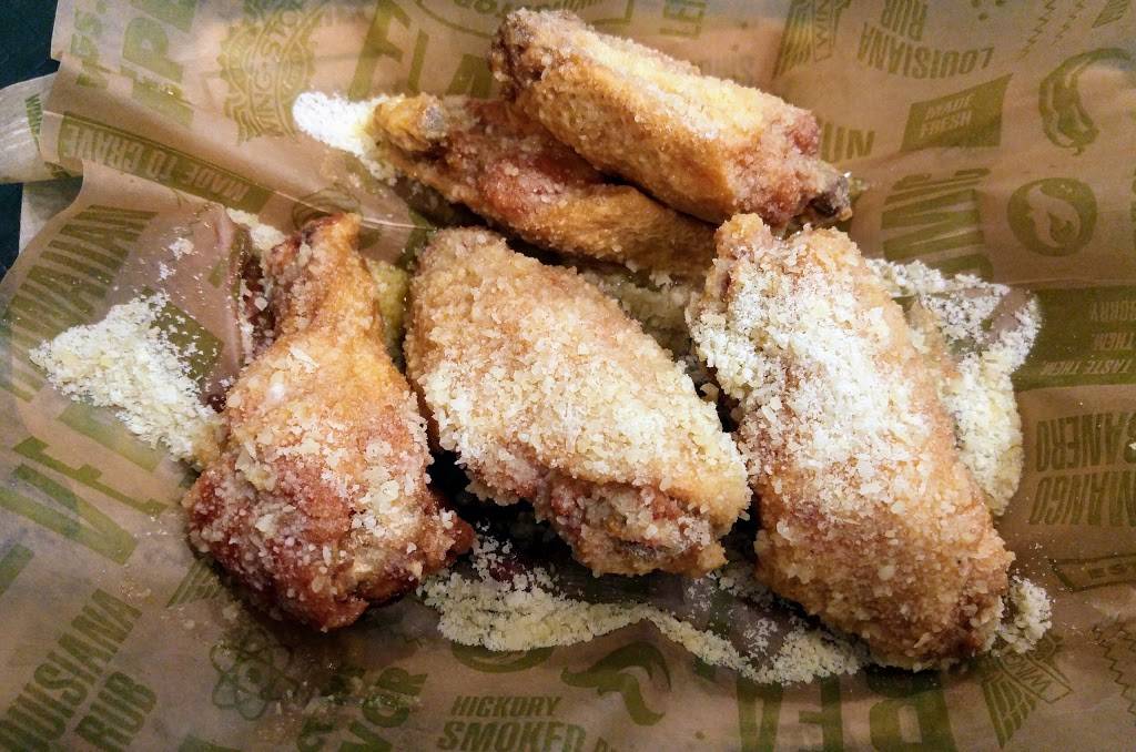 Wingstop | restaurant | 5838 W Olive Ave Ste C101, Glendale, AZ 85302, USA | 6239396939 OR +1 623-939-6939