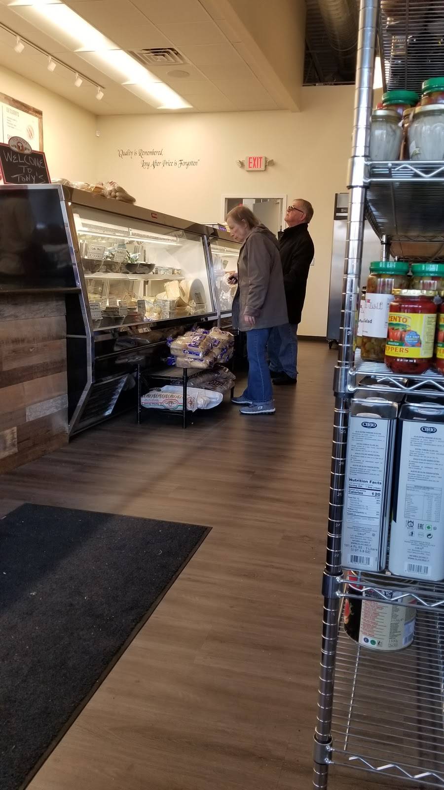 Tonys Italian Deli | restaurant | 3360 Sheffield Ave, Dyer, IN 46311, USA | 2195152012 OR +1 219-515-2012