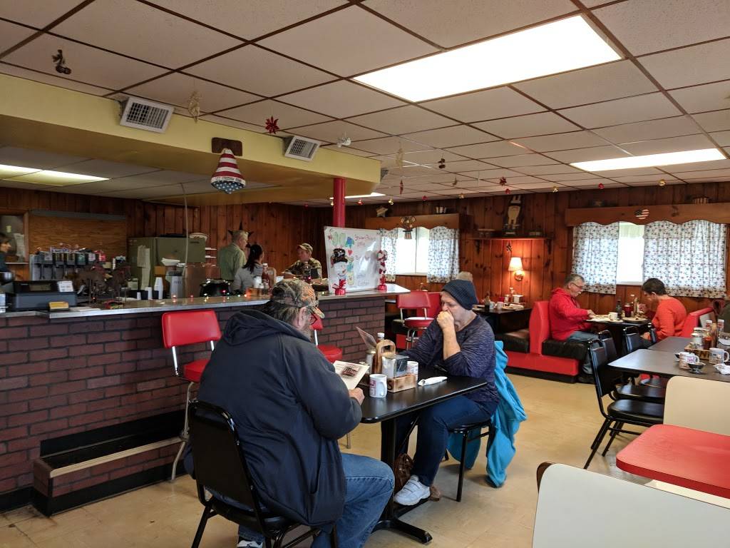 Henrys Restaurant | restaurant | 6275 US-40, West Jefferson, OH 43162, USA | 6148799321 OR +1 614-879-9321