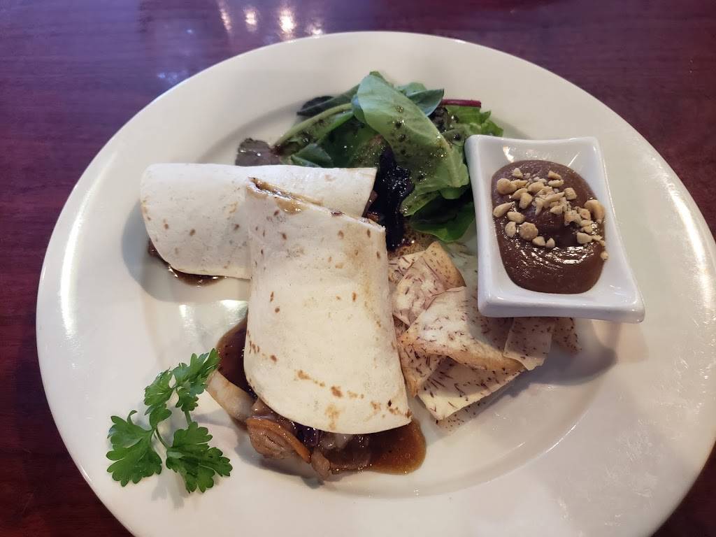 Colonial Quy-Bau | restaurant | 101 E Moreland Rd, Willow Grove, PA 19090, USA | 2153462328 OR +1 215-346-2328