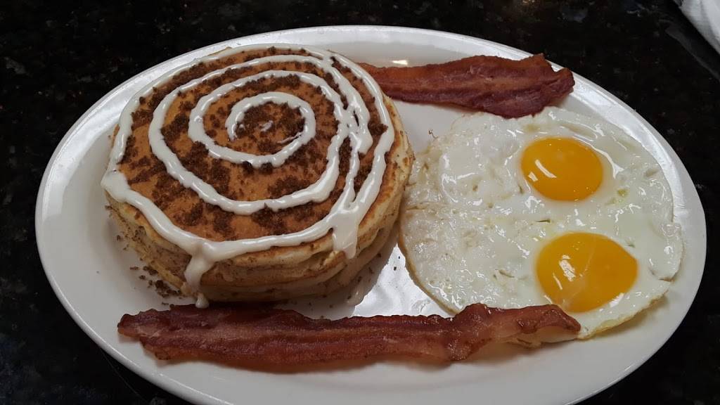 Cinnamon Pancake House | restaurant | 800 N La Fox St, South Elgin, IL 60177, USA | 8477429690 OR +1 847-742-9690