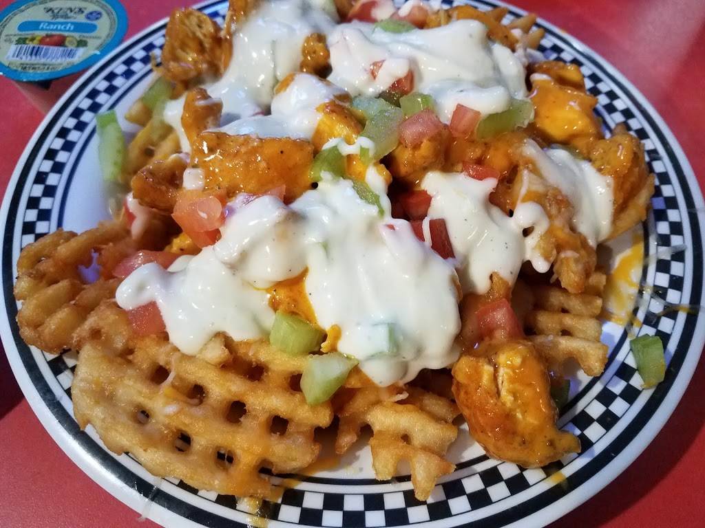 Dicks Wings And Grill Arlington | restaurant | 9119 Merrill Rd, Jacksonville, FL 32225, USA | 9047459301 OR +1 904-745-9301