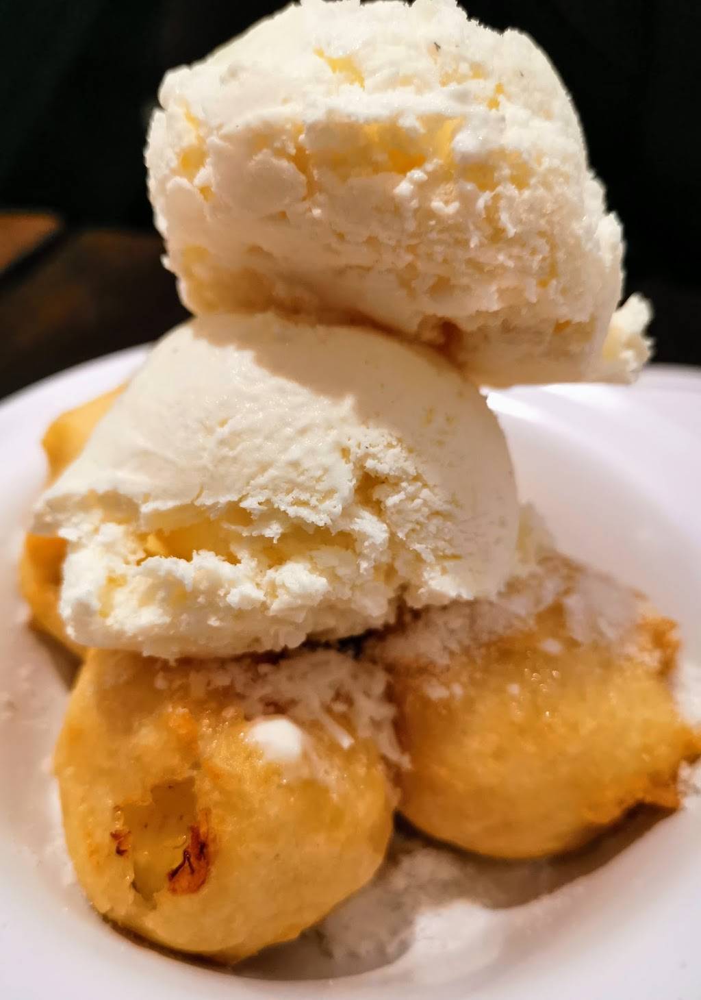 Soupebol | restaurant | 1866 Boulevard des Sources, Pointe-Claire, QC H9R 5B1, Canada | 5144261688 OR +1 514-426-1688