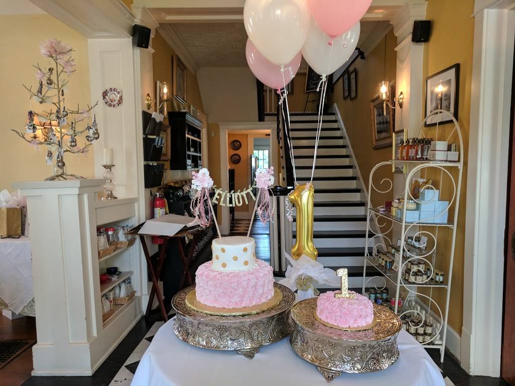 Chelseas On Thornton | restaurant | 501 S Thornton Ave, Dalton, GA 30720, USA | 7062772872 OR +1 706-277-2872