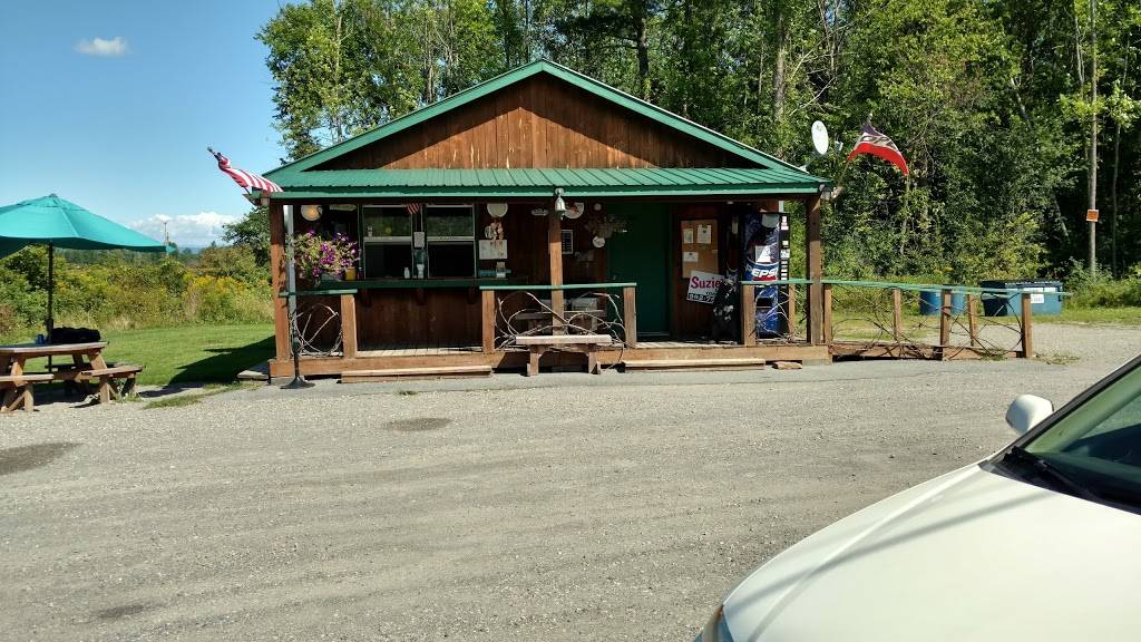 Suzy Qs | restaurant | 3362 NY-9N, Crown Point, NY 12928, USA | 5185974030 OR +1 518-597-4030