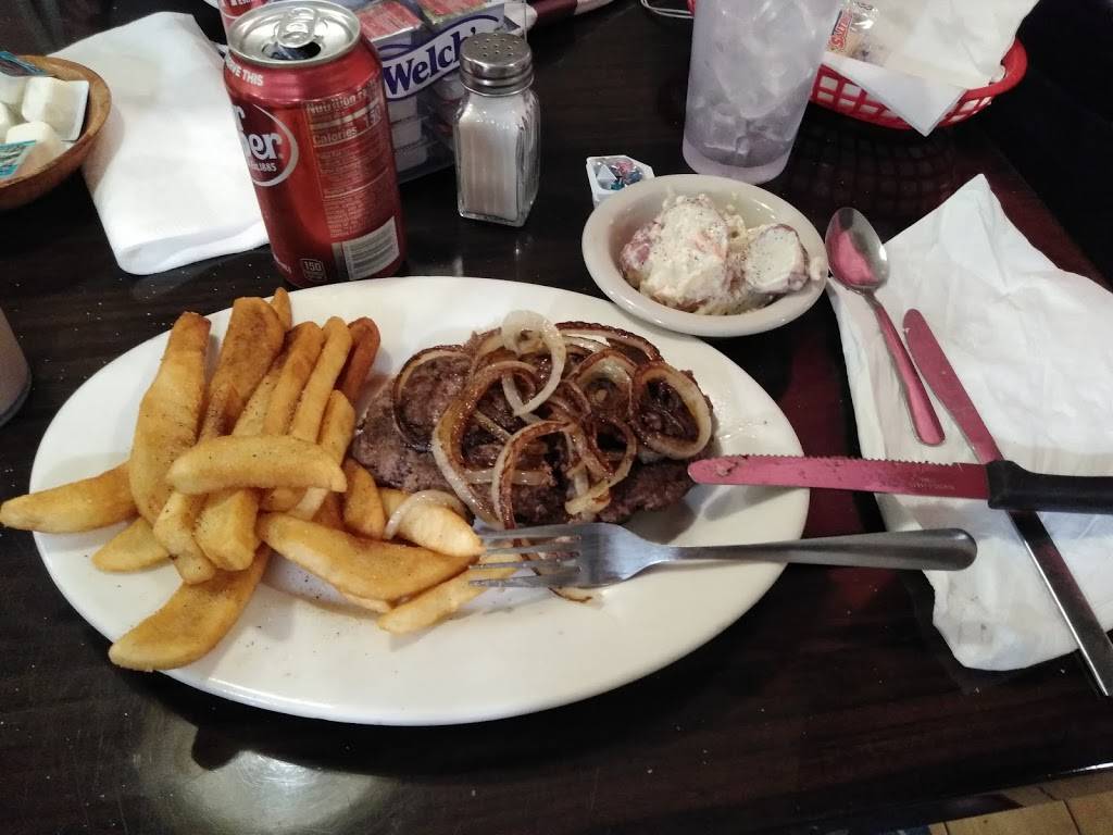 Mariner Family Restaurant | restaurant | 1834, 5175 Mariner Blvd, Spring Hill, FL 34609, USA | 3526864444 OR +1 352-686-4444