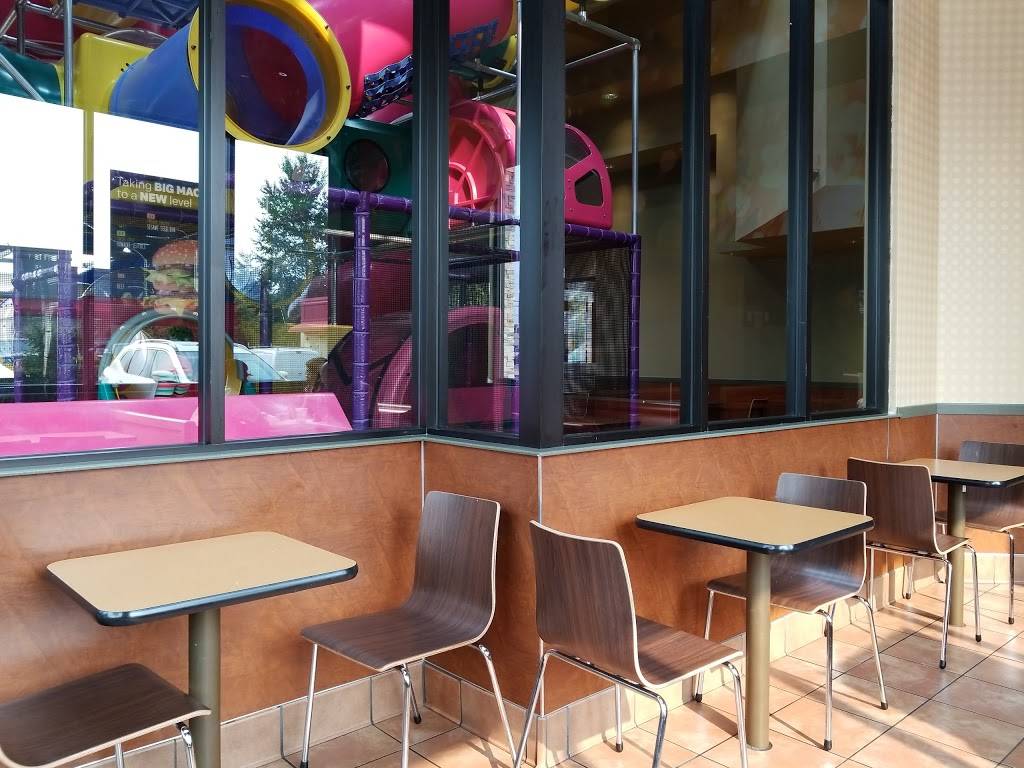 McDonalds | cafe | 3529 172nd St NE, Arlington, WA 98223, USA | 3606587337 OR +1 360-658-7337