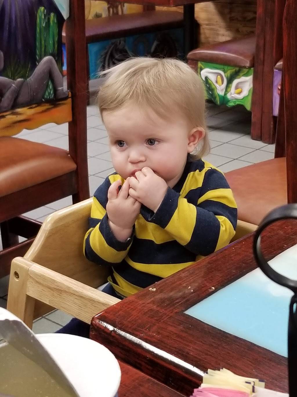 los patios | restaurant | 691 E Main St, Danville, IN 46122, USA | 3175633085 OR +1 317-563-3085