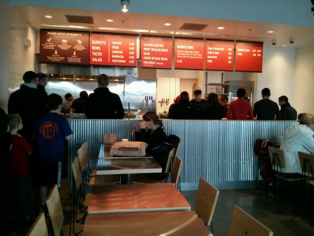 Chipotle Mexican Grill | restaurant | 2119 W Roosevelt Rd, Wheaton, IL 60187, USA | 6305805041 OR +1 630-580-5041