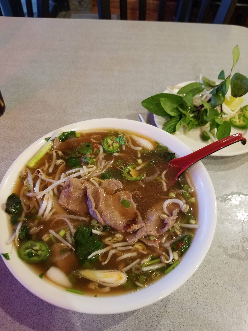 Sizzling Wok | restaurant | 4351 Lafayette Rd, Indianapolis, IN 46254, USA | 3172973441 OR +1 317-297-3441