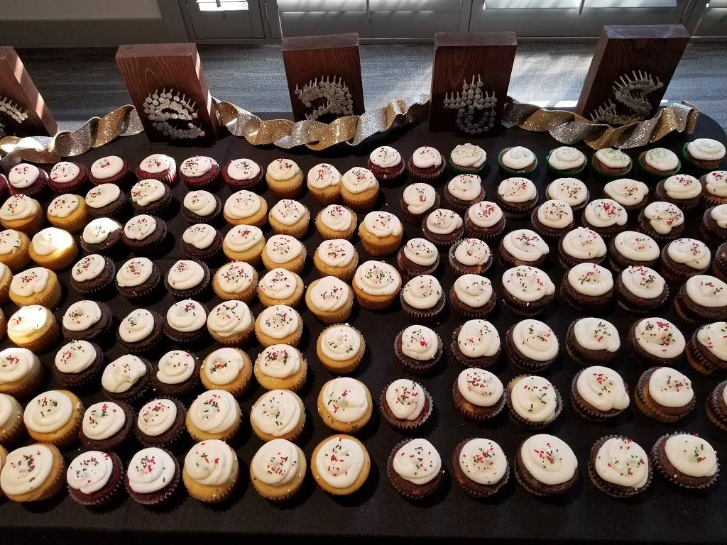 Fountain View Event Venue | restaurant | 164 N W Promontory #200, Farmington, UT 84025, USA | 8015800151 OR +1 801-580-0151