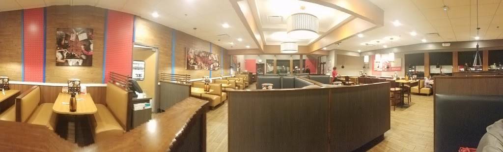 IHOP | restaurant | 1345 E Main St, Carbondale, IL 62901, USA | 6186812308 OR +1 618-681-2308